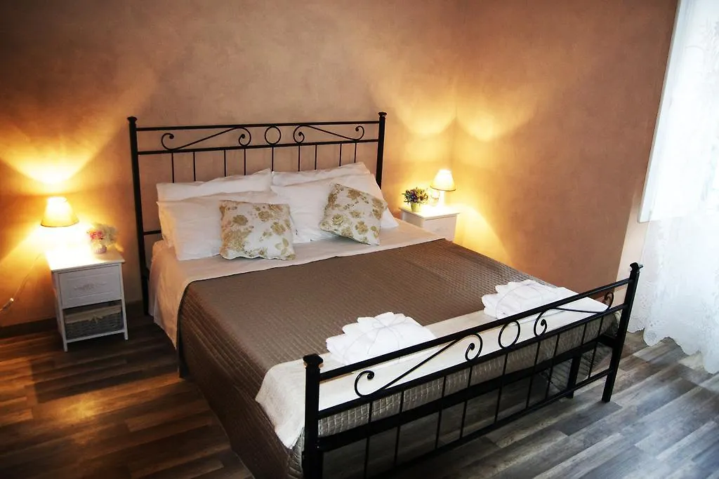 House Colosseo-1